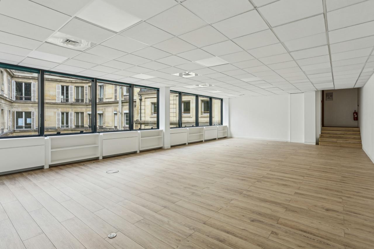 Bureau Paris 1953m² Location bureau Paris OLBUR2100820 19